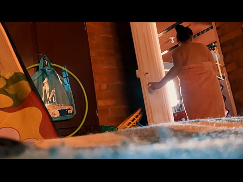 ❤️ Mi tío me sigue hasta la ducha, me folla mientras me ducho ❤ Video de porno en es.wassell.ru ❌️